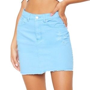 BABY BLUE DISTRESSED DENIM MINI SKIRT, Size 4